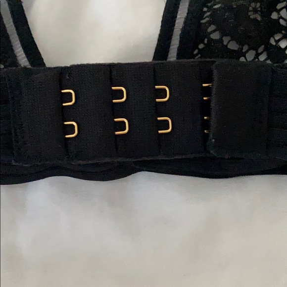 Victoria's Secret Very Sexy Bralette - Picture 5 of 6